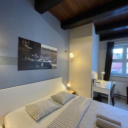 Lullaby Private Rooms بوزنان المظهر الخارجي الصورة